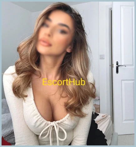 Miss Ava gallery photo 1