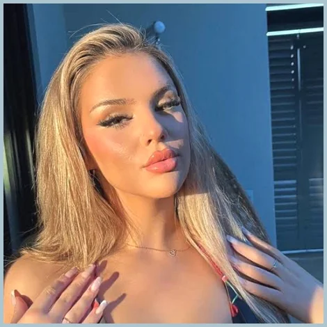 Becky gallery photo 1