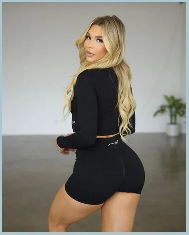 Mille-Laursen gallery photo 1