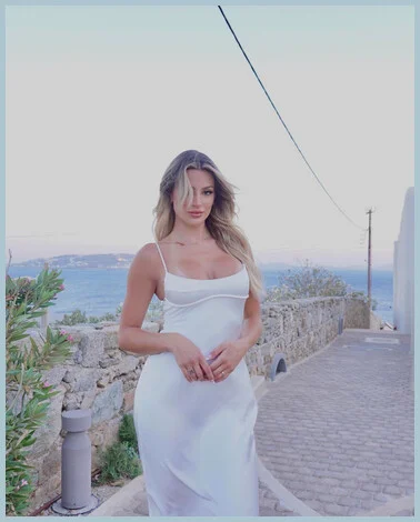 Oliwia gallery photo 1