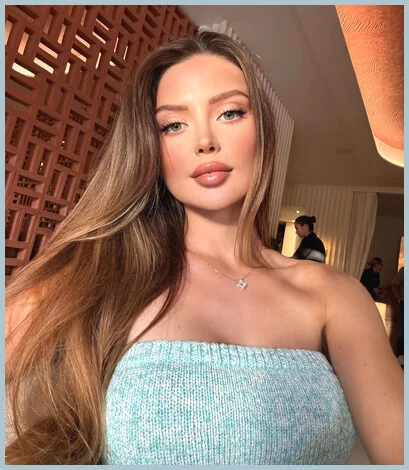 Bella gallery photo 2