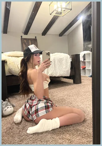 Anita gallery photo 1