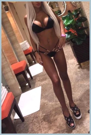 Mia Real Escort gallery photo 1