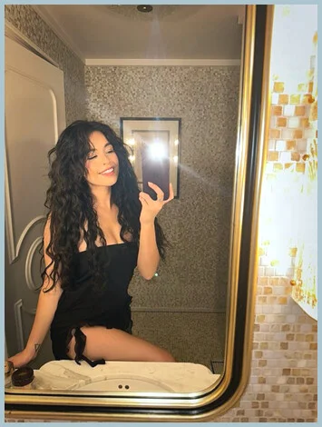 alexiaroxanne gallery photo 2