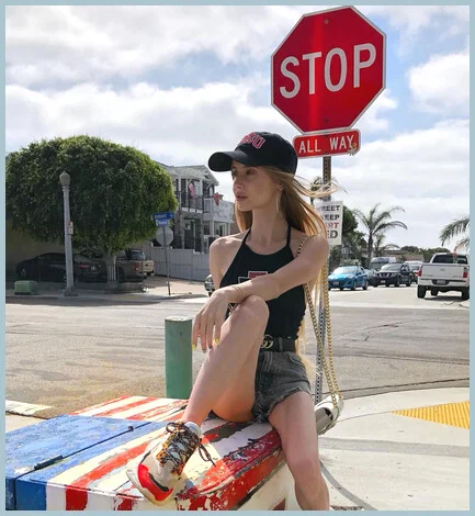 Olga gallery photo 1