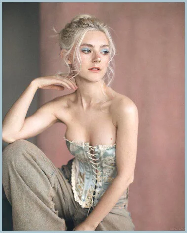 Ella gallery photo 1