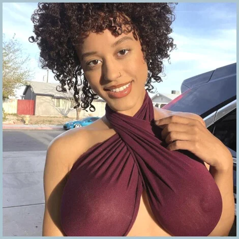 Maya gallery photo 2