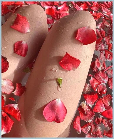 Bad Bunny Ladys model