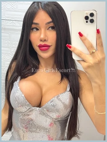 Suzukymayumi Natsunaga gallery photo 1