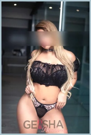 Stephnie Ladys model