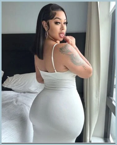 Helinah gallery photo 2