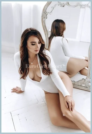 Annetta gallery photo 1