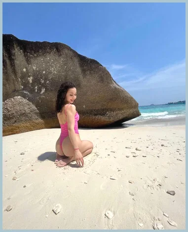 Sofia gallery photo 1