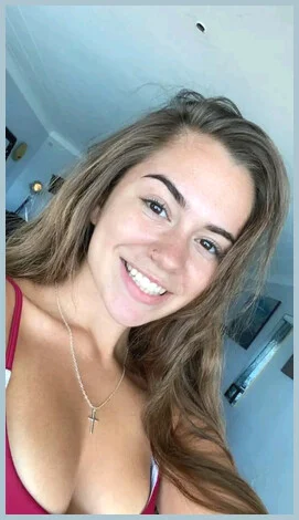 Olivia gallery photo 2