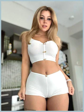 Ai Akane Ladys model