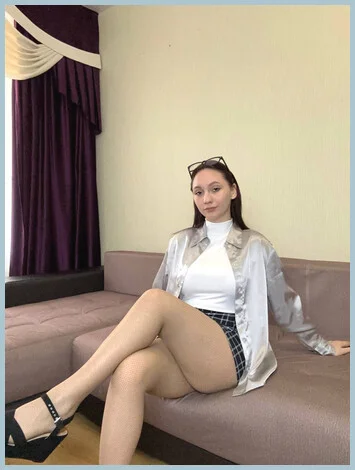 Angelina Ladys model