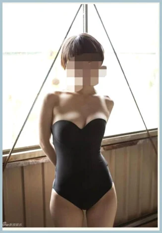 Koko gallery photo 1