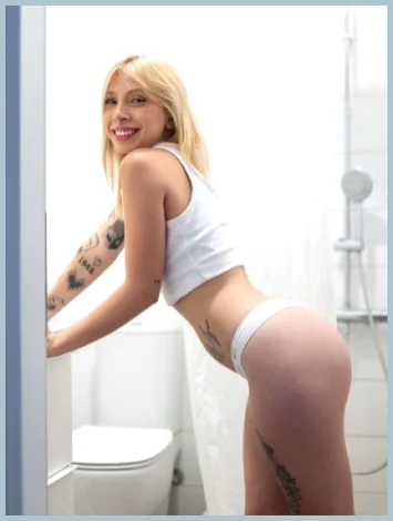 Penelope Ladys model