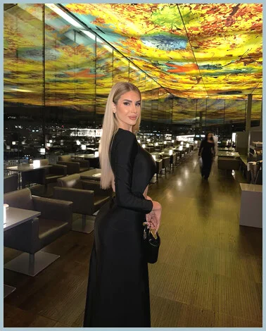 Klara gallery photo 1