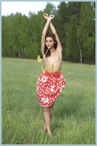 Chloe Vip gallery photo 2