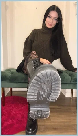 Madona gallery photo 2