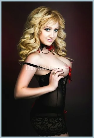 Shakira , agency Dreamgirls Ladys model