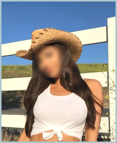 Milana gallery photo 1