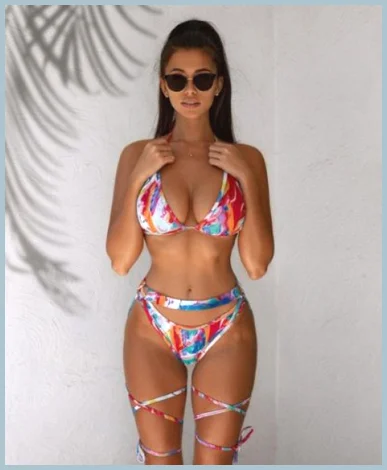 Elizabeth gallery photo 1