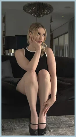 SANDRA gallery photo 2