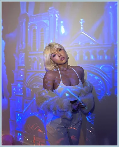 Bright gallery photo 1