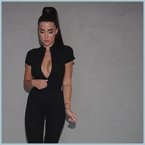 Shelli gallery photo 1