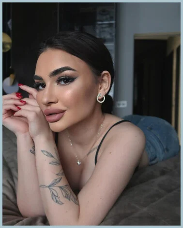 Tati gallery photo 2