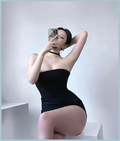 Natasha gallery photo 2