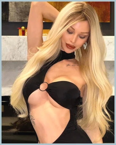 Becky gallery photo 1