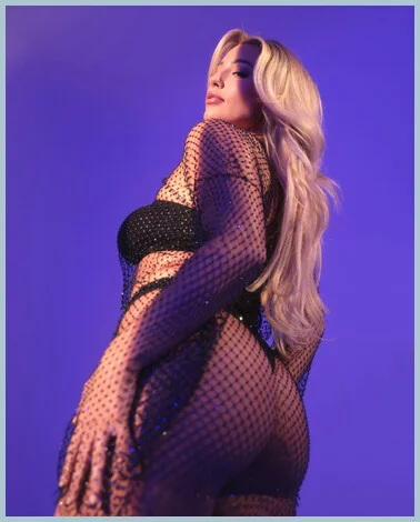 Jadelyne Ladys model