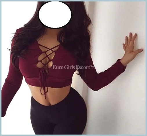 Denise Mateus gallery photo 1