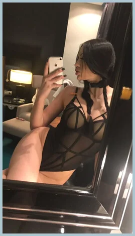 Kira gallery photo 1