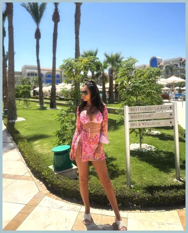 Milana gallery photo 2