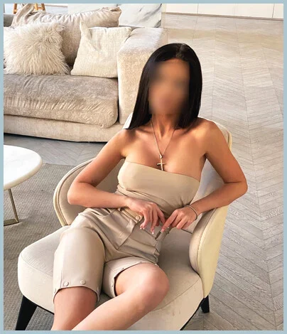 Alina gallery photo 2