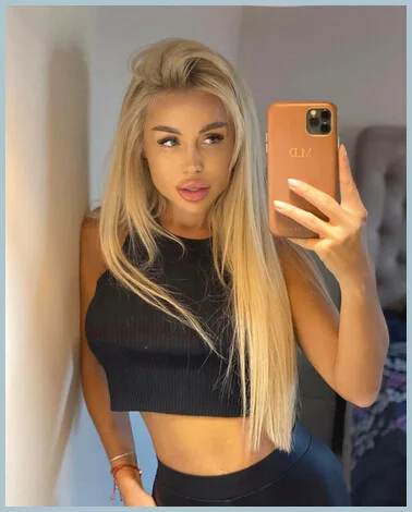 Lali gallery photo 2