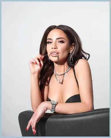 Viola gallery photo 1