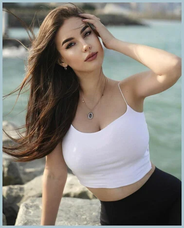 Clara gallery photo 2