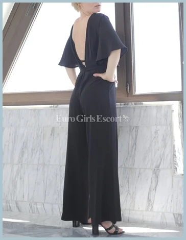 June , agency Pure Luxury Models gallery photo 1