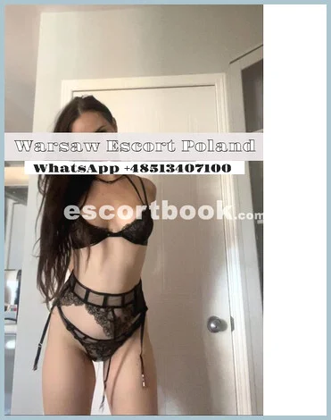 Camille Warsaw Escort gallery photo 1