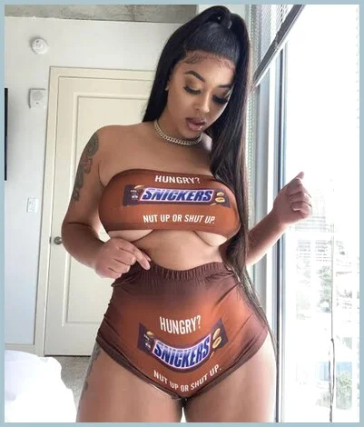 Emma gallery photo 1