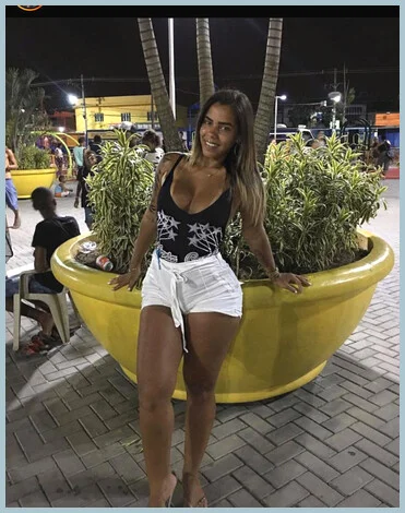 Dayana gallery photo 1