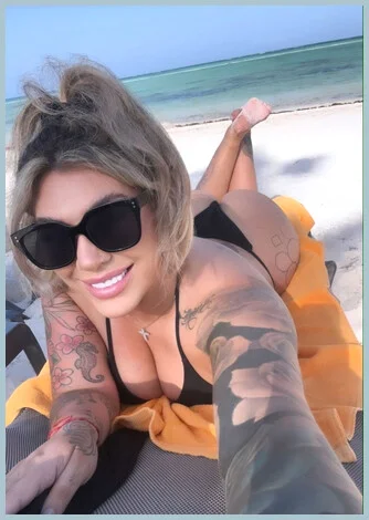 Anna gallery photo 1