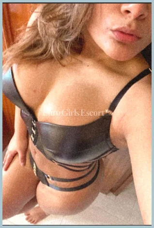 Mayha gallery photo 1