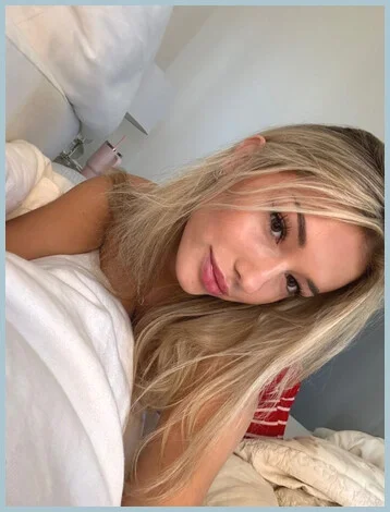 Clara gallery photo 2