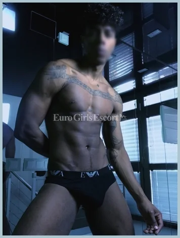 Samuel gallery photo 1